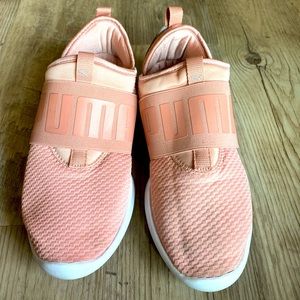 Puma Foam Sneakers - Women’s Size 7